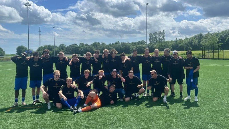 Jes Bekke efter jubel og oprykning i Skanderborg: